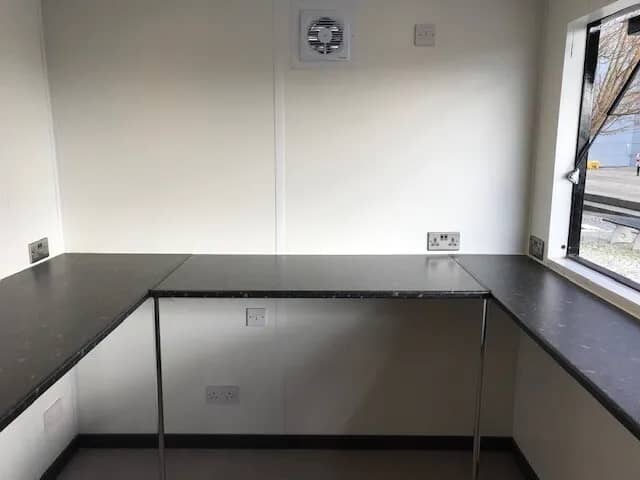 Container per spedizioni di cibo/hamburger/bar da 10 piedi x 8 piedi - Birmingham