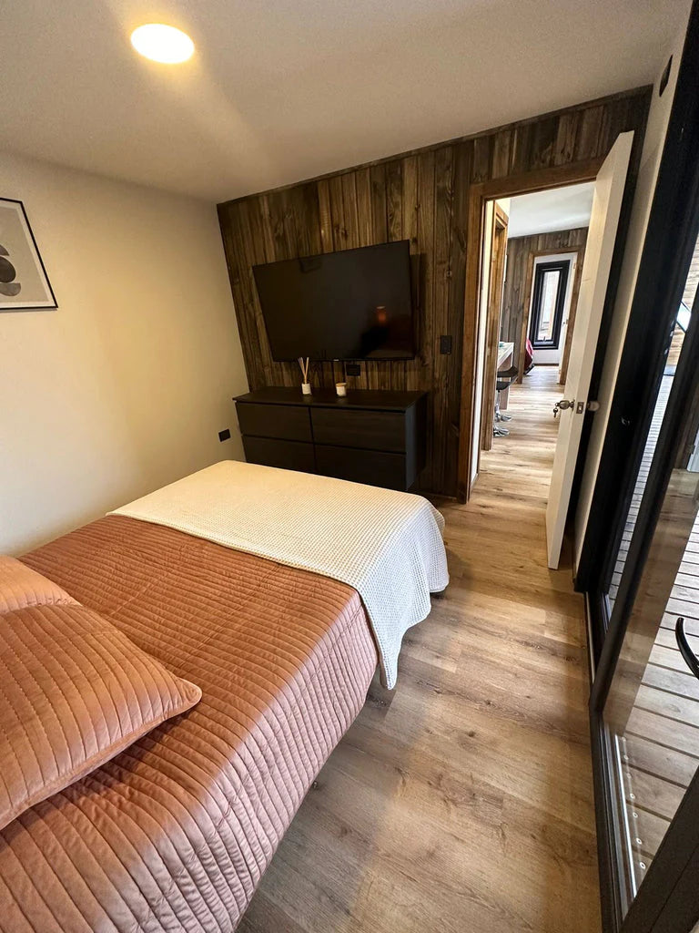 Surf Box 42m² (Rif:22700)