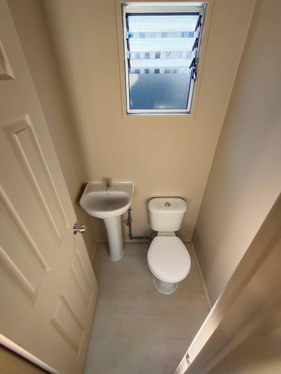 Modulo ufficio con bagno, 20 piedi. (Rif: 1101)