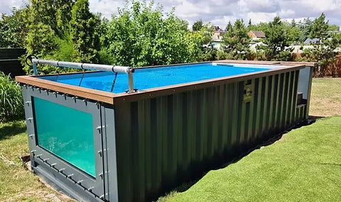 CONTAINER PER PISCINA CON GETTO D'ACQUA DA 40 PIEDI 