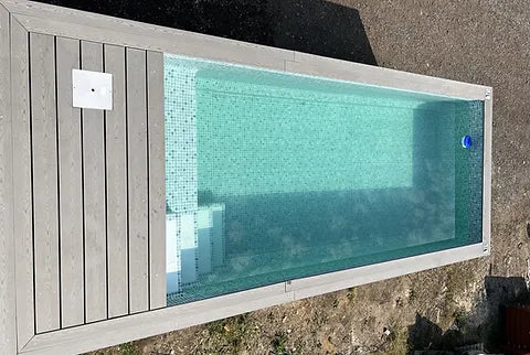 PISCINA CONTAINER DA 20 PIEDI GRIGIO ANTRACITE CON GETTO PER IL NUOTO